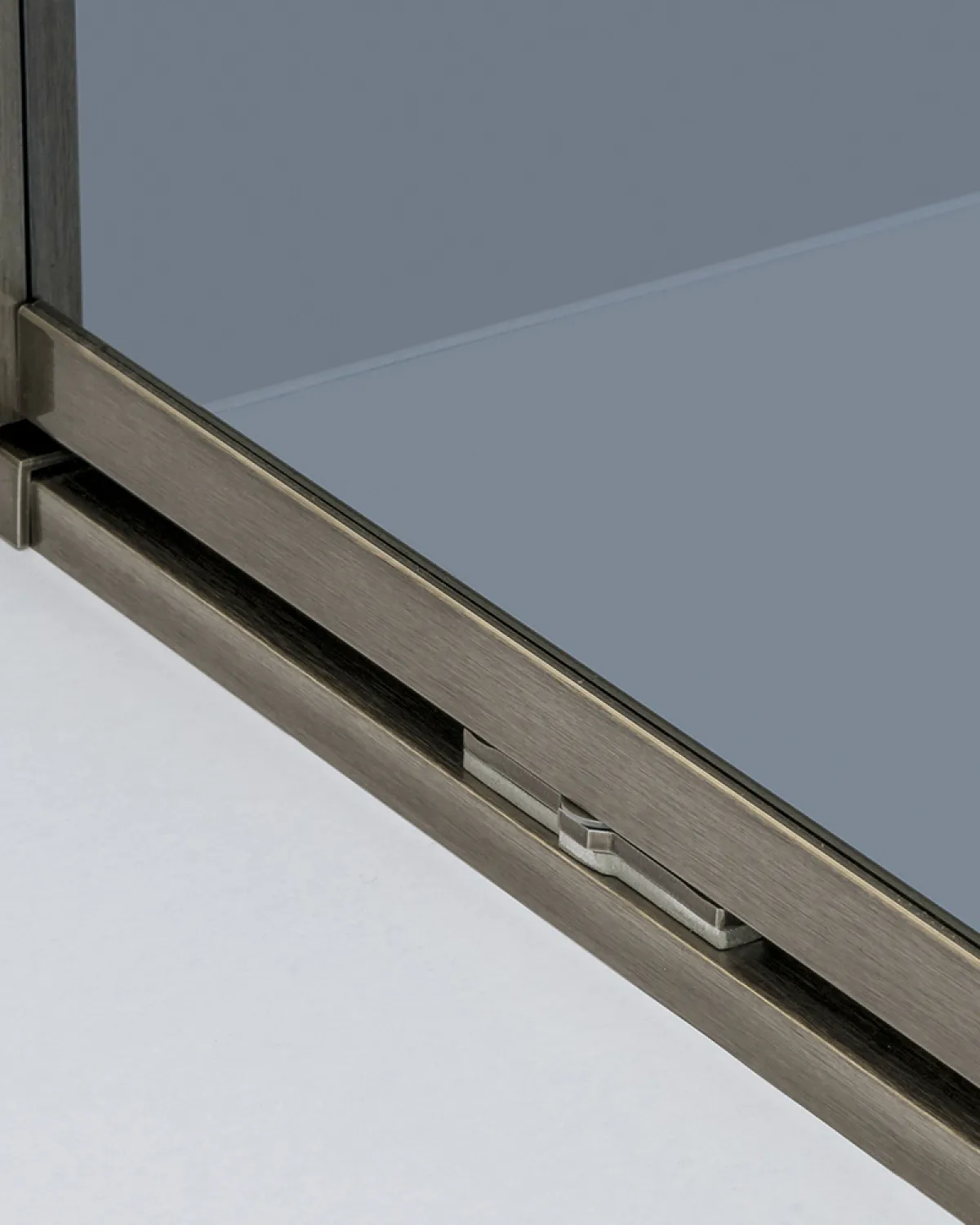 Photo 10 of 10 · Pivot+ Frameglass