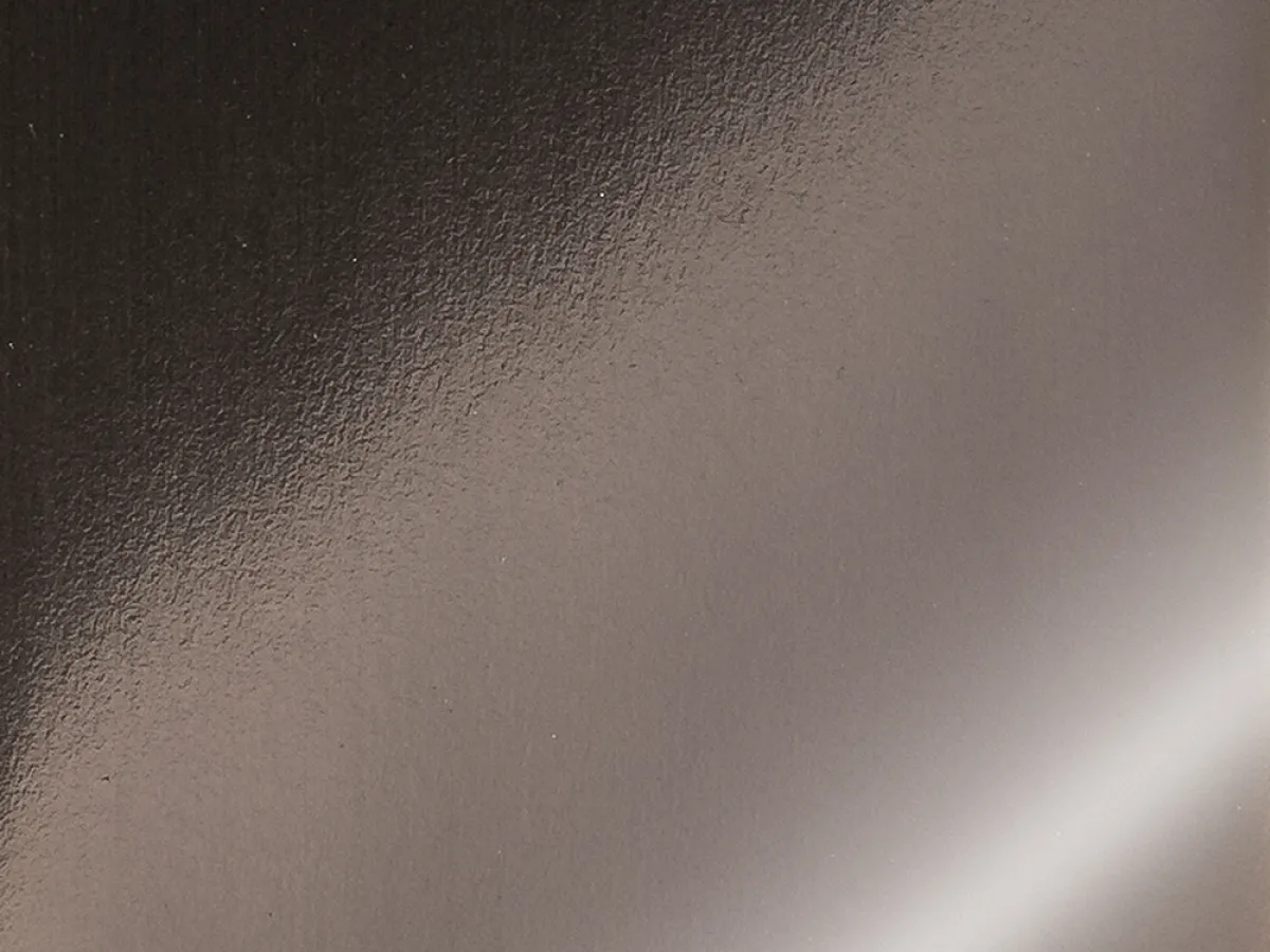 Bronze gloss